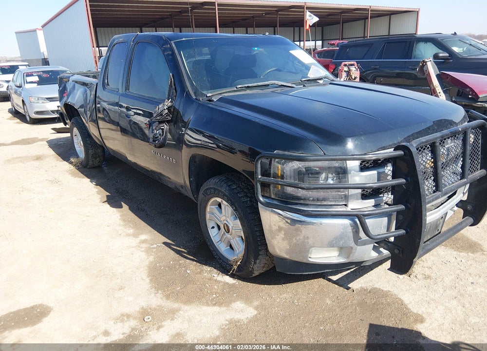 2011 CHEVROLET SILVERADO 1500 LT VIN: 1GCRKSE39BZ356591