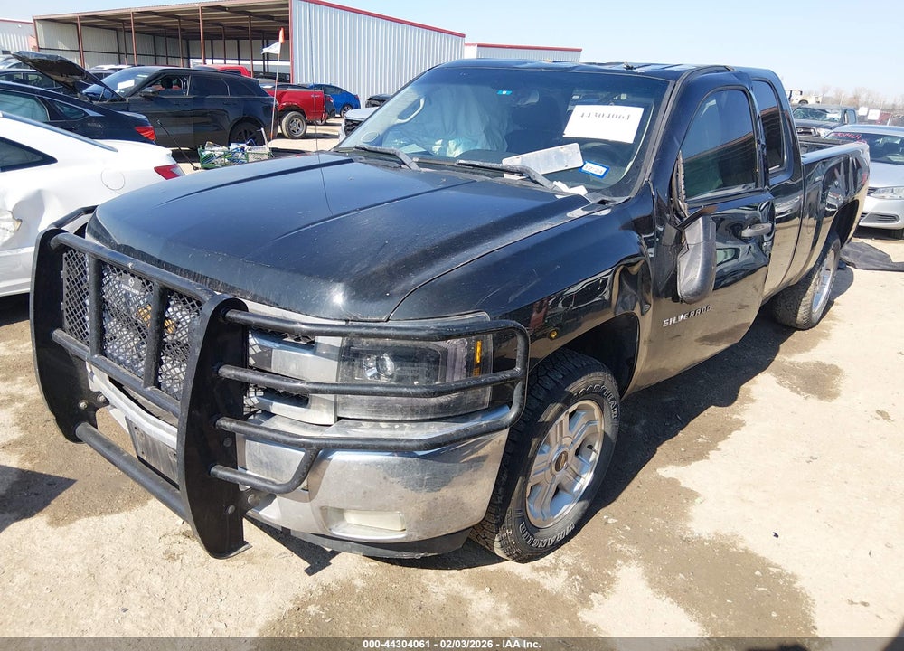 2011 CHEVROLET SILVERADO 1500 LT VIN: 1GCRKSE39BZ356591
