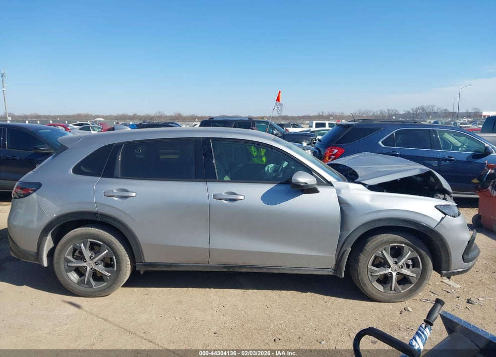 2025 HONDA HR-V 2WD EX-L VIN: 3CZRZ1H75SM742179