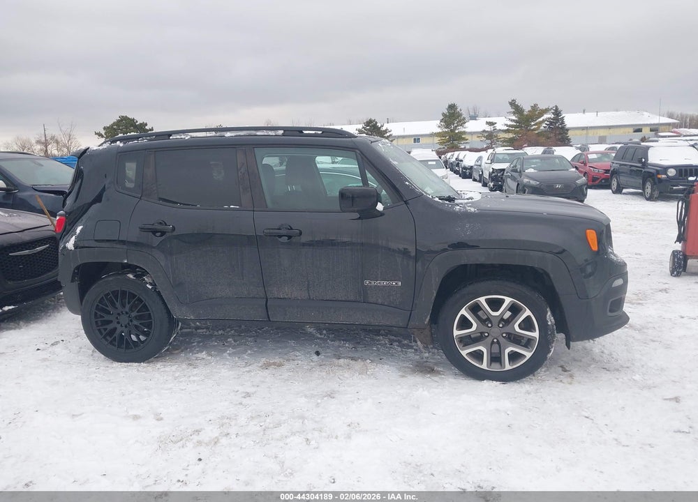 2017 JEEP RENEGADE LATITUDE 4X4 VIN: ZACCJBBBXHPF57959
