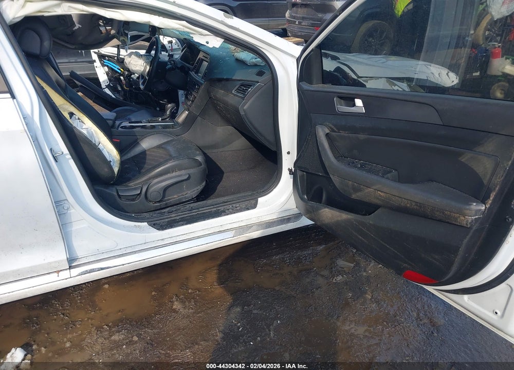 2017 HYUNDAI SONATA SPORT VIN: 5NPE34AF9HH466662