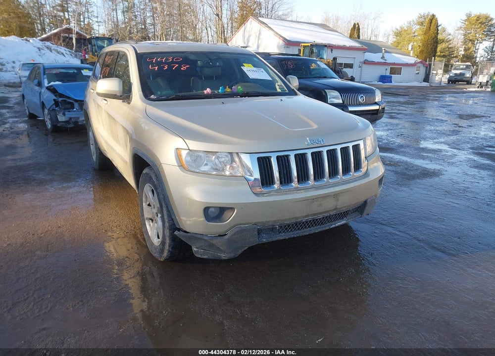 2011 JEEP GRAND CHEROKEE LAREDO VIN: 1J4RR4GT0BC636644