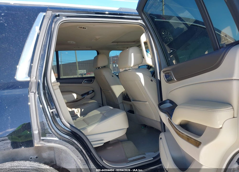2017 GMC YUKON DENALI VIN: 1GKS2CKJ6HR360220