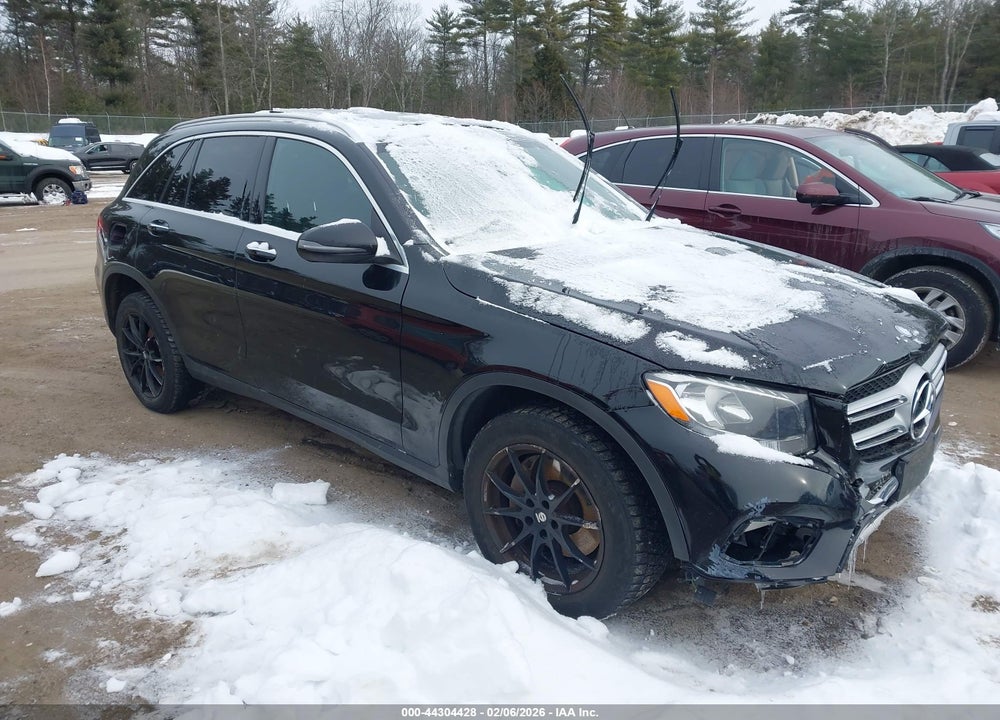 2017 MERCEDES-BENZ GLC 300 4MATIC VIN: WDC0G4KB2HF139745