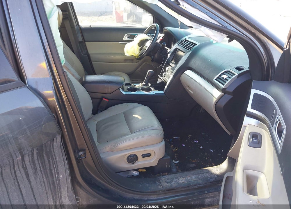 2015 FORD EXPLORER XLT VIN: 1FM5K7D90FGB33435