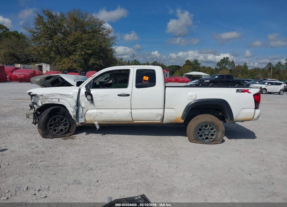 2021 TOYOTA TACOMA SR V6 VIN: 3TYRZ5CN2MT003927