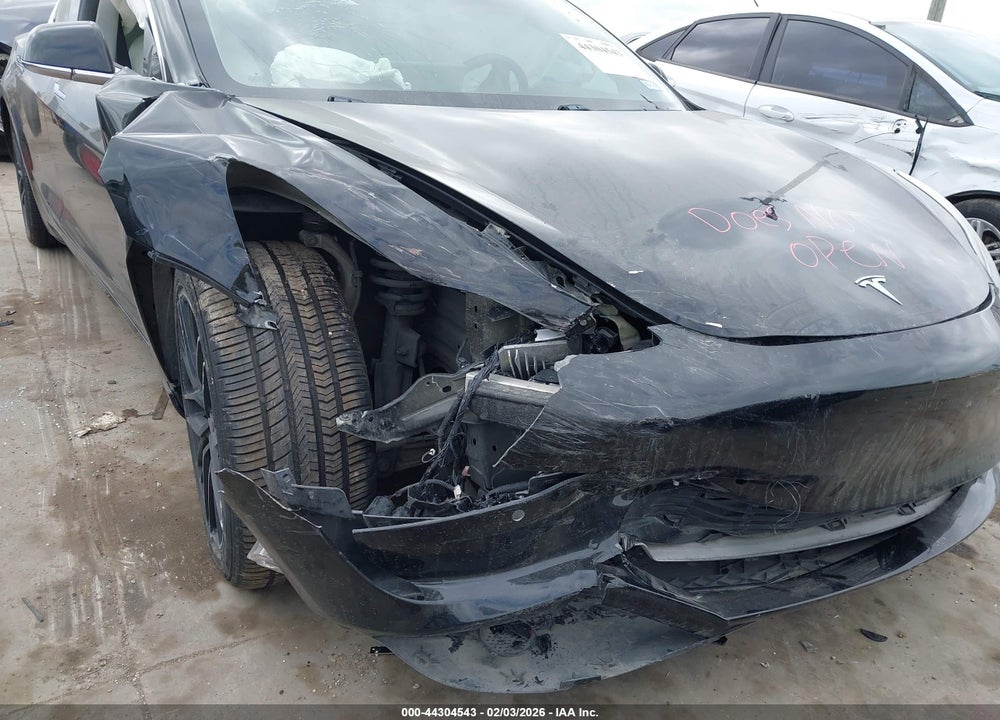 2018 TESLA MODEL 3 LONG RANGE/PERFORMANCE VIN: 5YJ3E1EB0JF170019