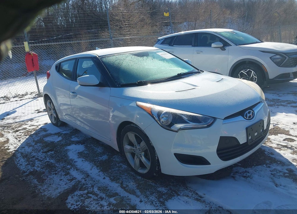 2015 HYUNDAI VELOSTER VIN: KMHTC6AD5FU233846