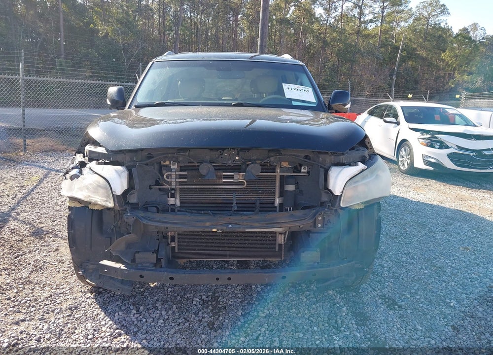 2014 INFINITI QX80 VIN: JN8AZ2NF7E9555523