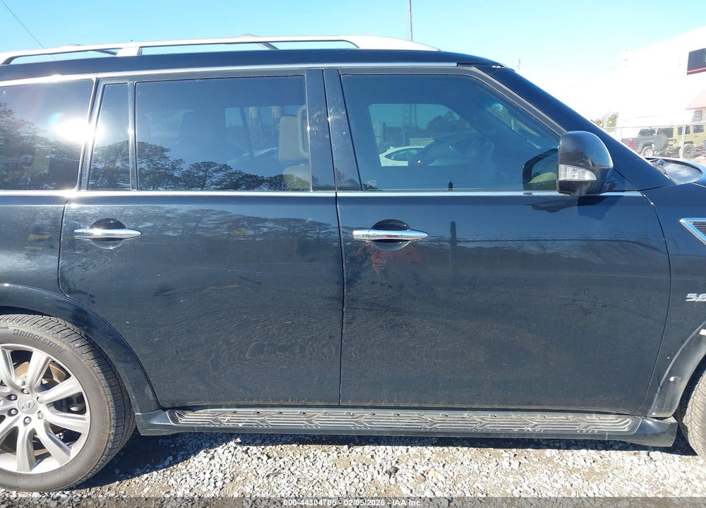 2014 INFINITI QX80 VIN: JN8AZ2NF7E9555523
