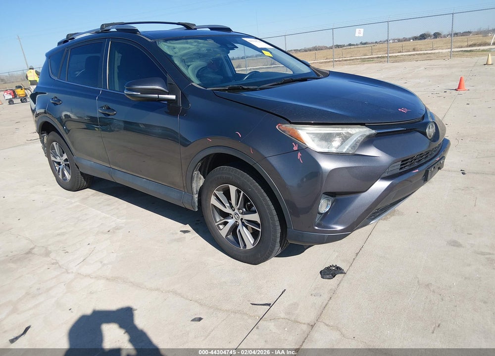 2017 TOYOTA RAV4 XLE VIN: JTMWFREV1HJ106450