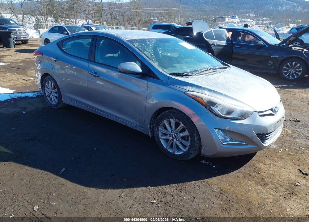 2015 HYUNDAI ELANTRA SE VIN: KMHDH4AE6FU422055