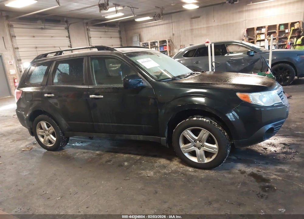 2010 SUBARU FORESTER 2.5X PREMIUM VIN: JF2SH6CCXAH904419