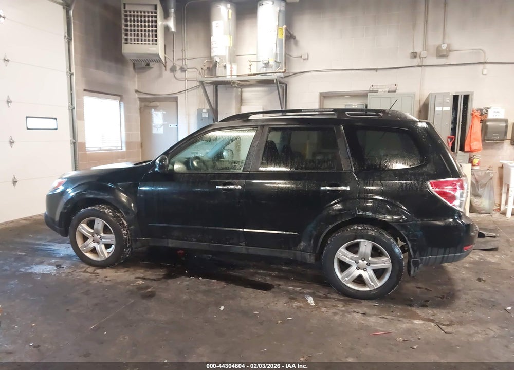 2010 SUBARU FORESTER 2.5X PREMIUM VIN: JF2SH6CCXAH904419