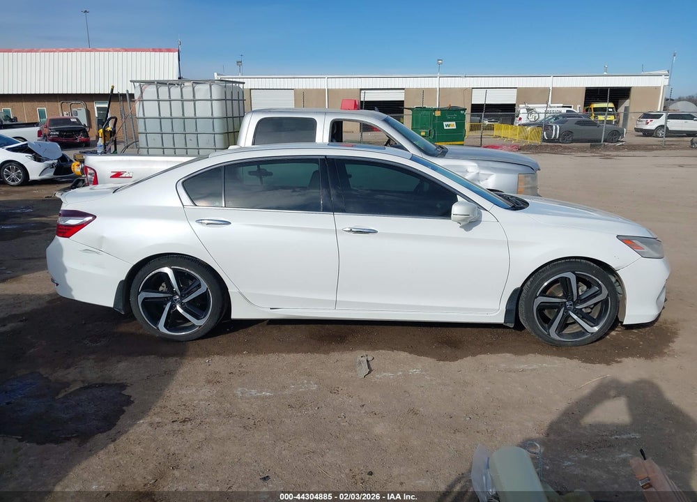 2016 HONDA ACCORD TOURING VIN: 1HGCR3F9XGA026508