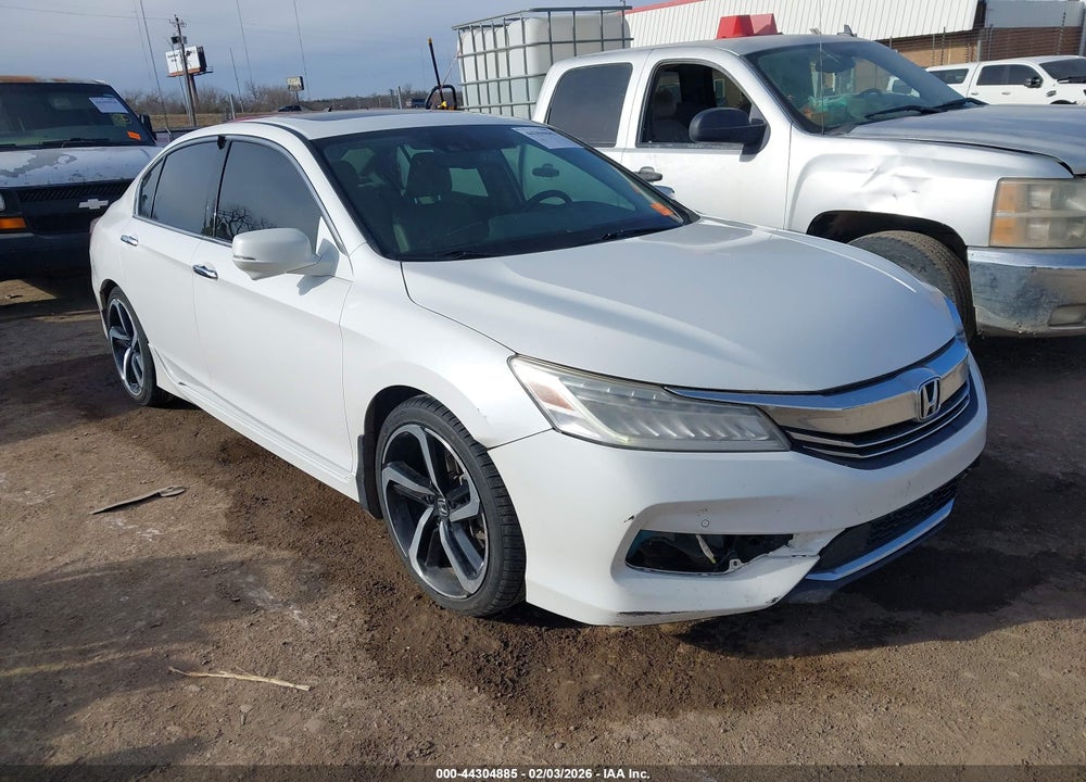 2016 HONDA ACCORD TOURING VIN: 1HGCR3F9XGA026508
