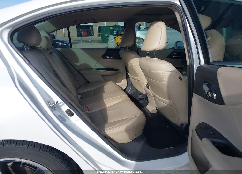 2016 HONDA ACCORD TOURING VIN: 1HGCR3F9XGA026508