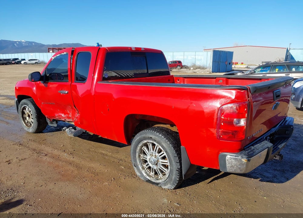 2013 CHEVROLET SILVERADO 1500 LT VIN: 1GCRCSE0XDZ403584