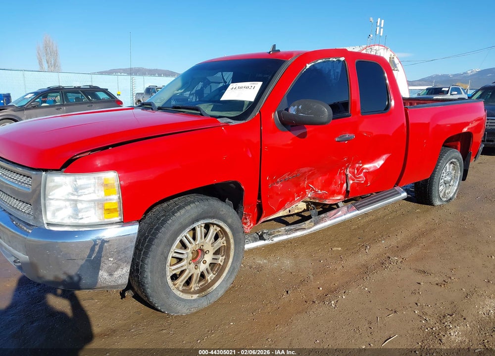 2013 CHEVROLET SILVERADO 1500 LT VIN: 1GCRCSE0XDZ403584