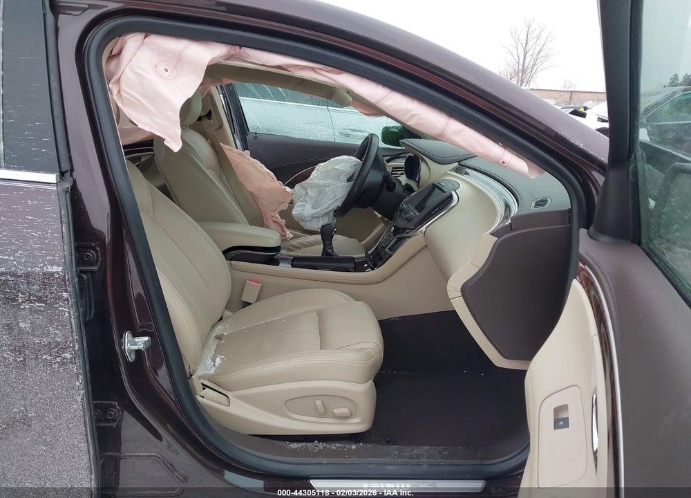 2016 BUICK LACROSSE VIN: 1G4GB5G30GF189841