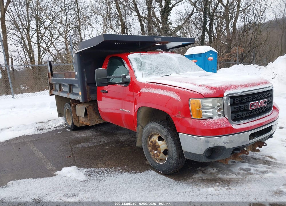 2011 GMC SIERRA 3500HD CHASSIS WORK TRUCK VIN: 1GD322CG6BF233386