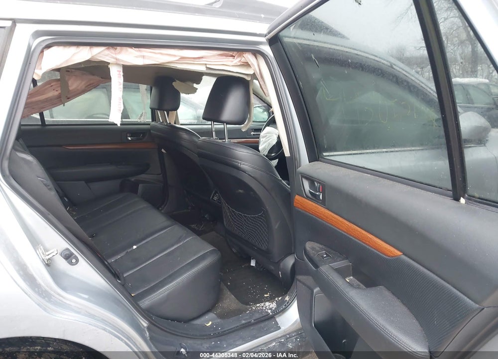 2014 SUBARU OUTBACK 3.6R LIMITED VIN: 4S4BRDMC4E2202812