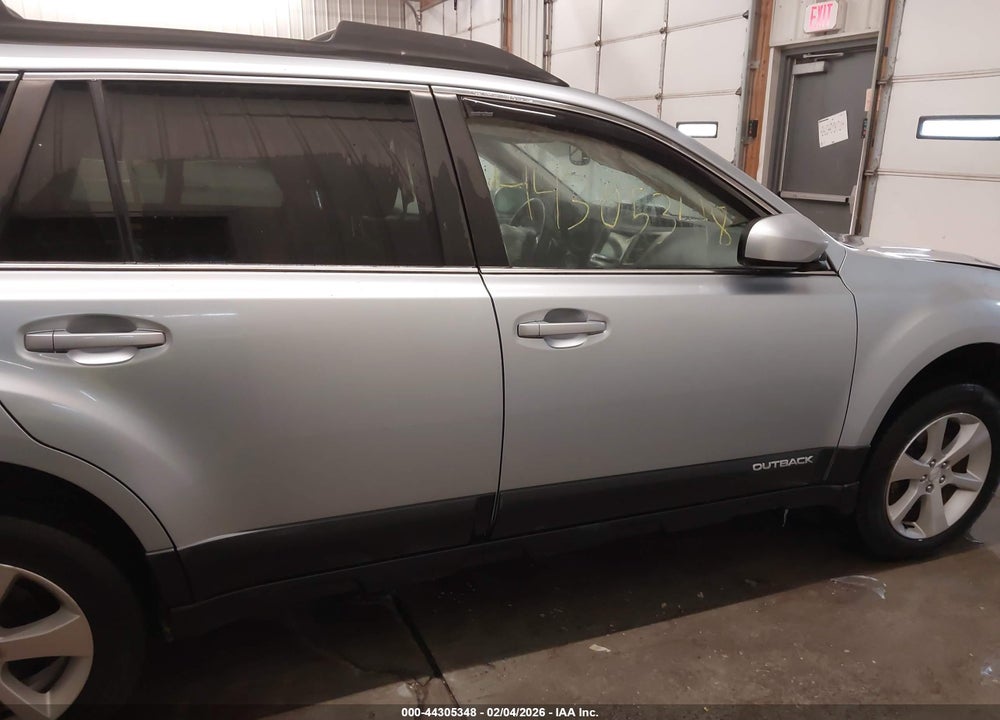 2014 SUBARU OUTBACK 3.6R LIMITED VIN: 4S4BRDMC4E2202812