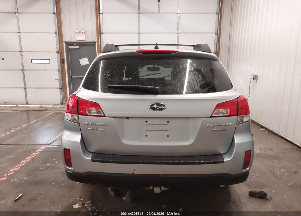 2014 SUBARU OUTBACK 3.6R LIMITED VIN: 4S4BRDMC4E2202812