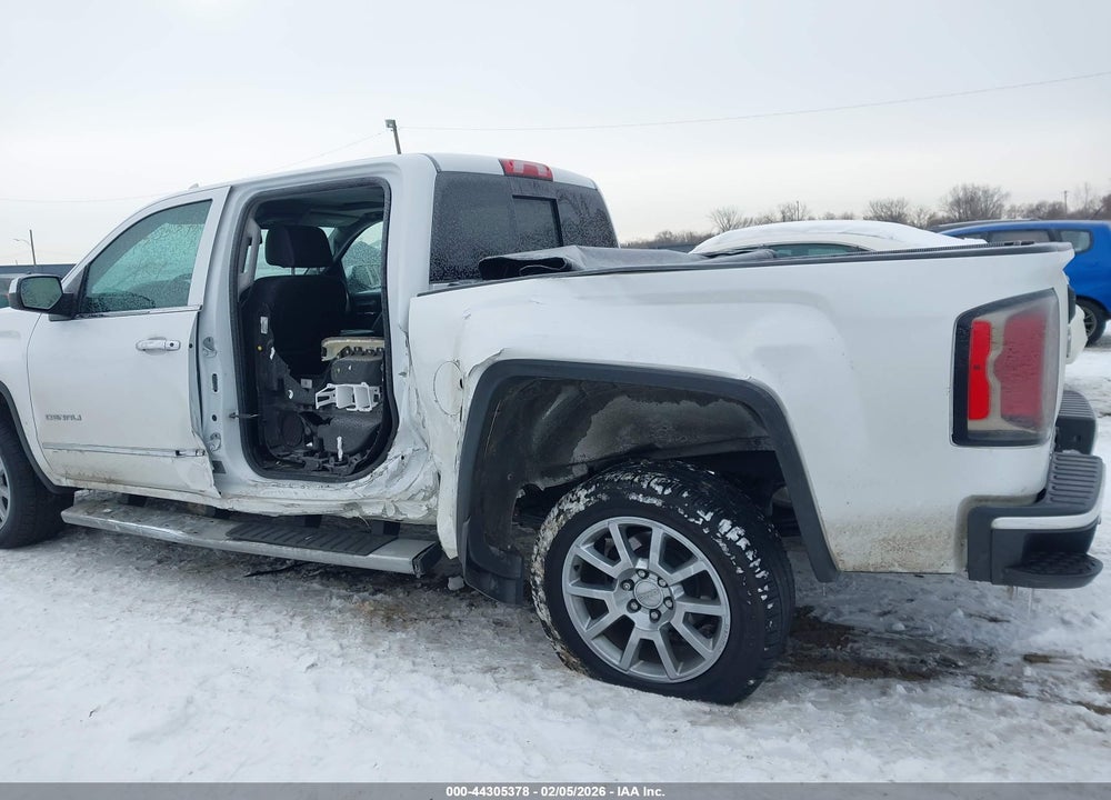 2018 GMC SIERRA 1500 DENALI VIN: 3GTU2PEC1JG582940