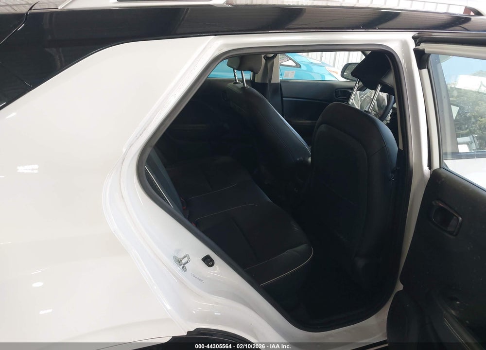 2024 HYUNDAI VENUE LIMITED VIN: KMHRC8A37RU303459