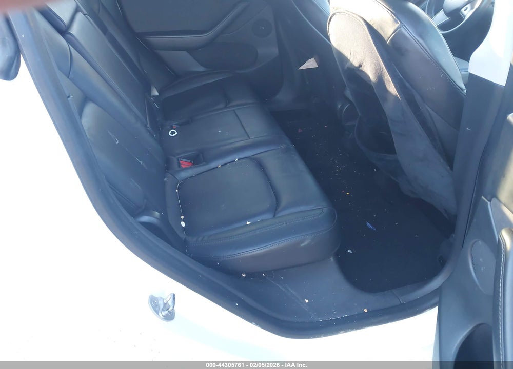 2020 TESLA MODEL Y LONG RANGE DUAL MOTOR ALL-WHEEL DRIVE VIN: 5YJYGDEEXLF037010