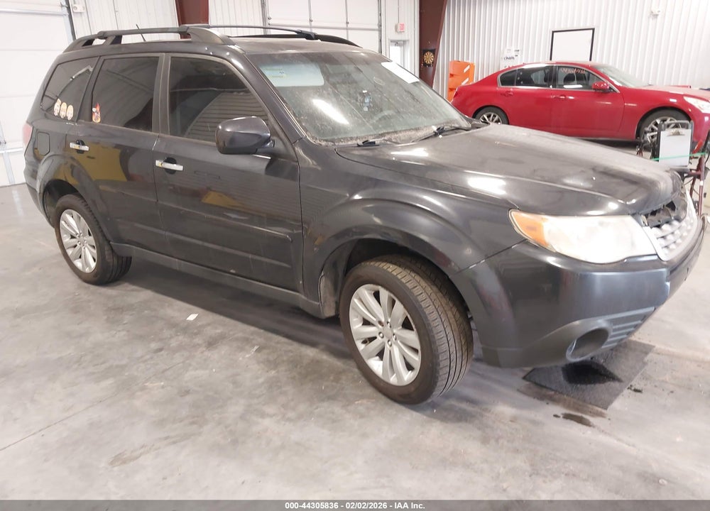 2011 SUBARU FORESTER 2.5X PREMIUM VIN: JF2SHADC5BH765500