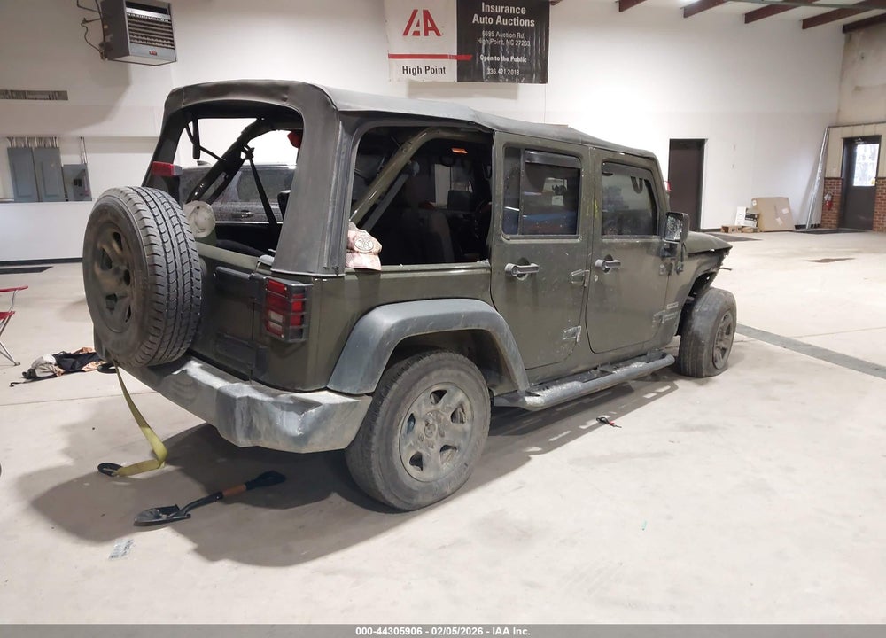 2015 JEEP WRANGLER UNLIMITED SPORT VIN: 1C4BJWDG5FL740747