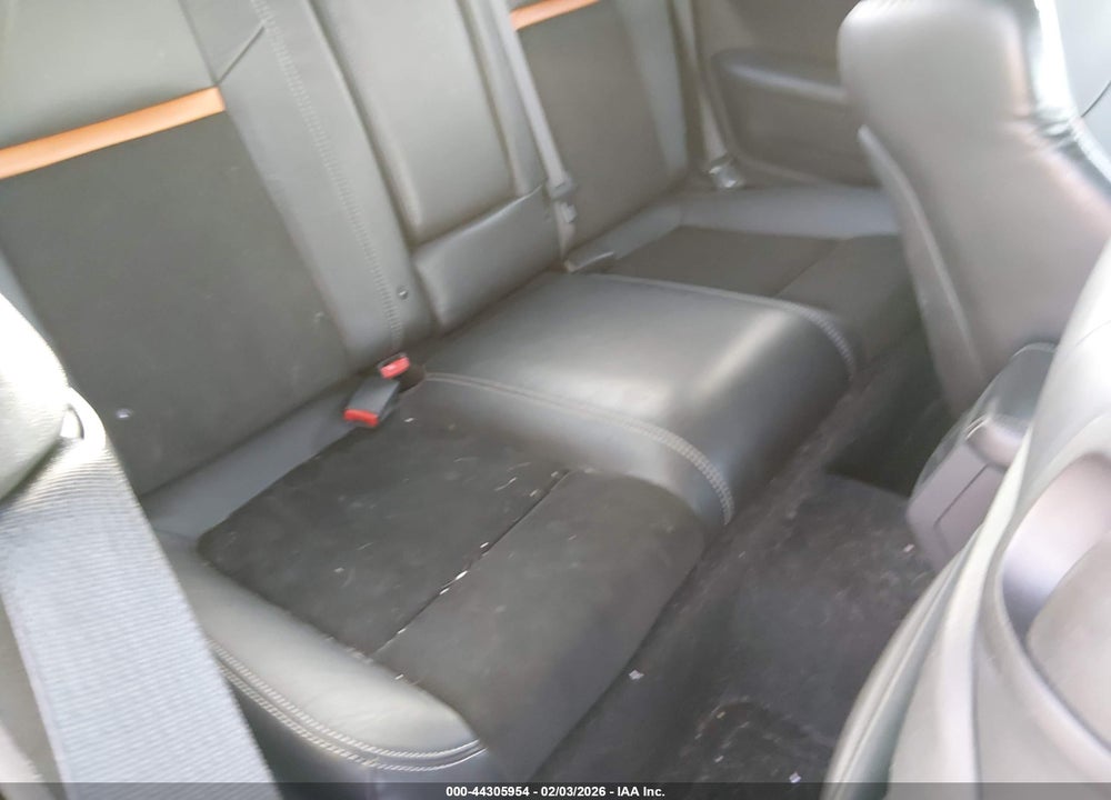 2011 DODGE CHALLENGER SRT8 VIN: 2B3CJ7DJ9BH584582