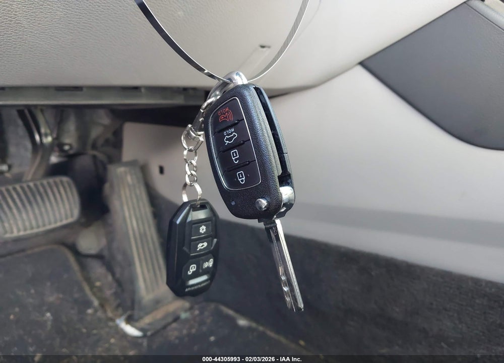 2018 HYUNDAI SONATA SE VIN: 5NPE24AF0JH702821