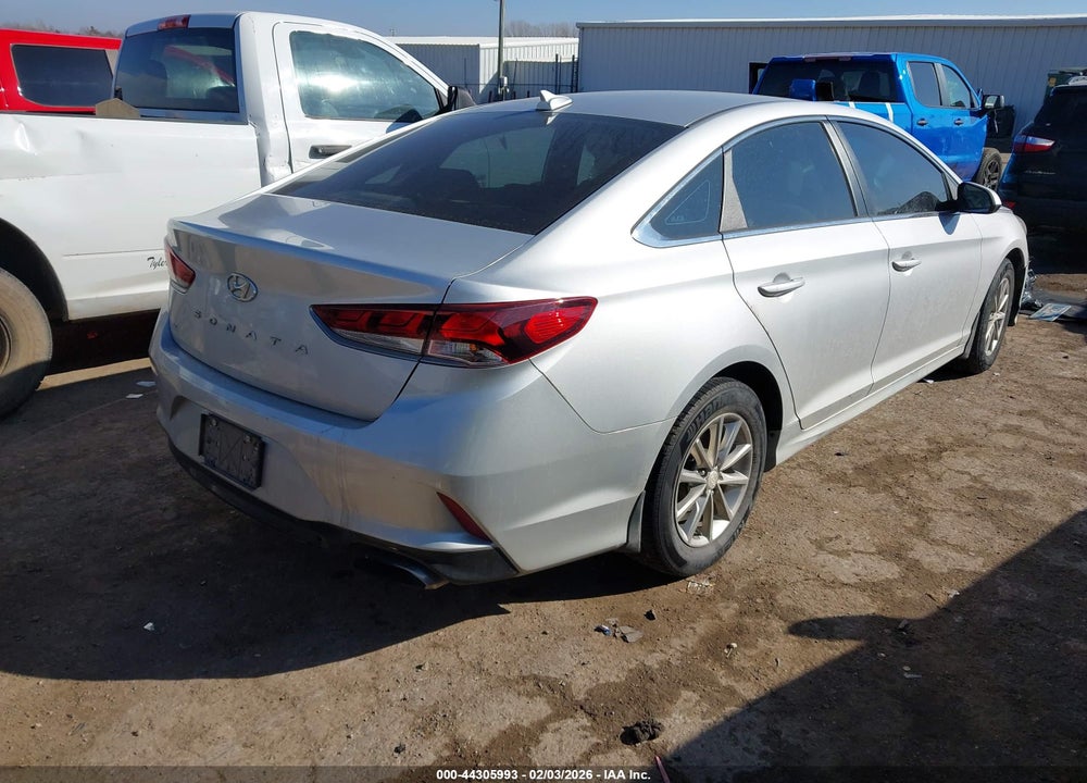 2018 HYUNDAI SONATA SE VIN: 5NPE24AF0JH702821