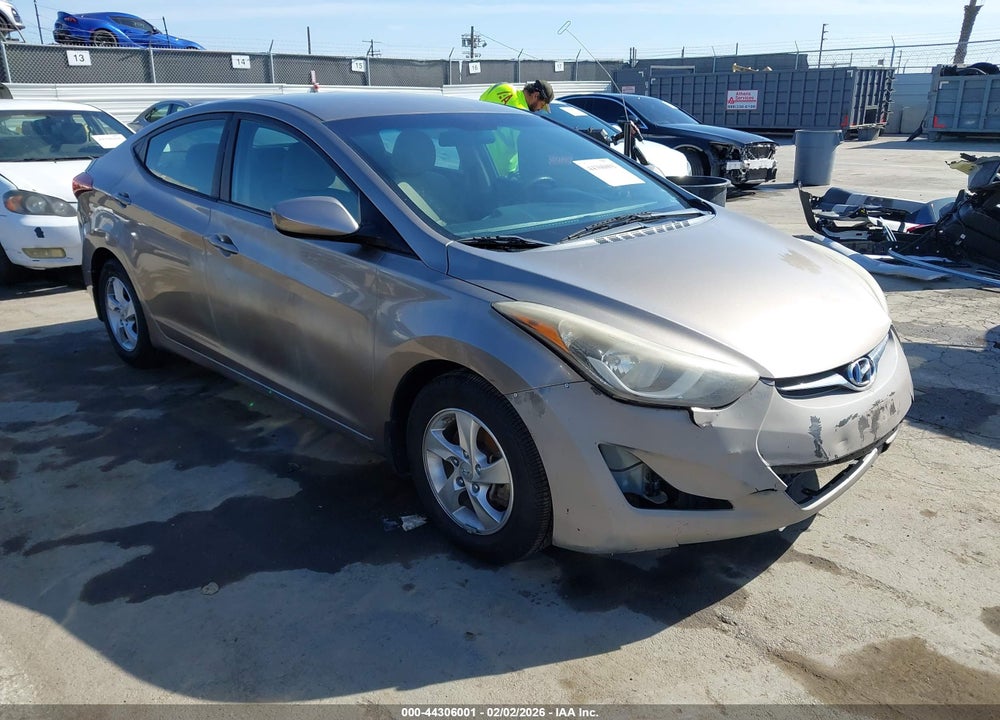 2014 HYUNDAI ELANTRA SE VIN: 5NPDH4AE1EH518138