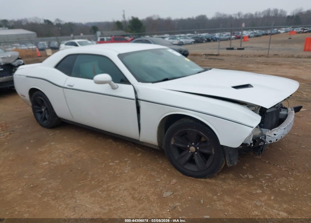 2016 DODGE CHALLENGER SXT VIN: 2C3CDZAG1GH352743