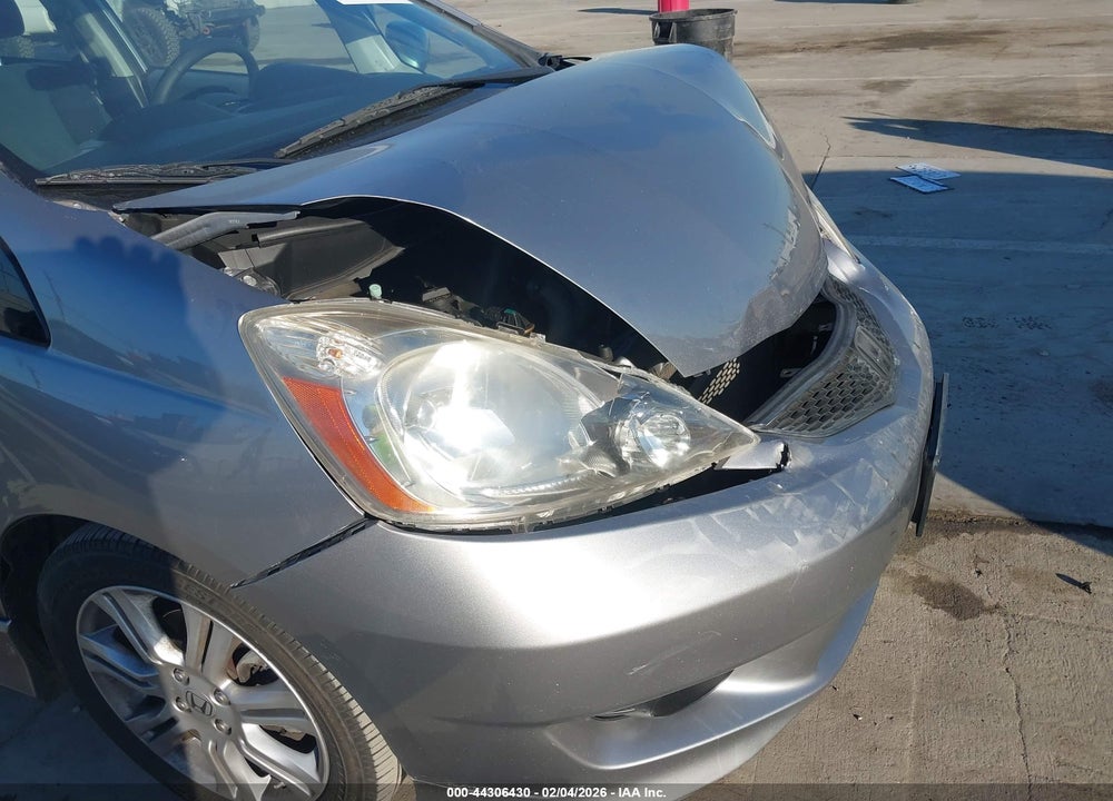2009 HONDA FIT SPORT VIN: JHMGE88499S045556