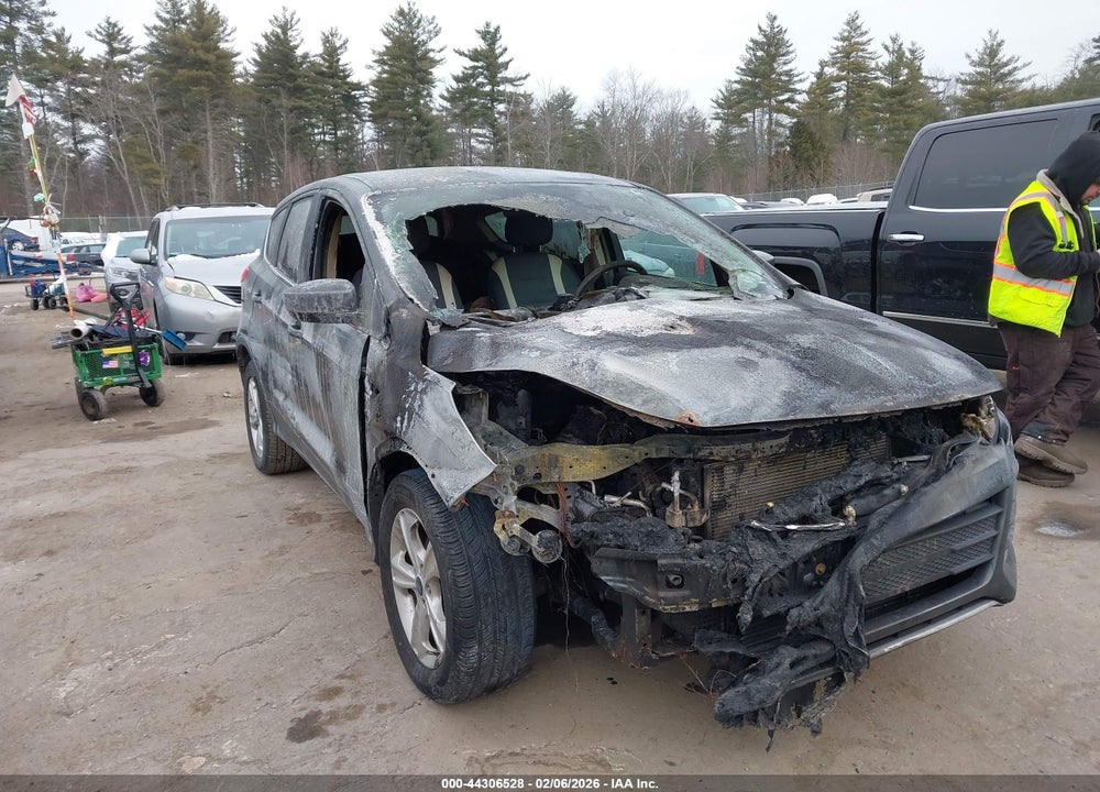 2015 FORD ESCAPE SE VIN: 1FMCU9GX8FUA55415