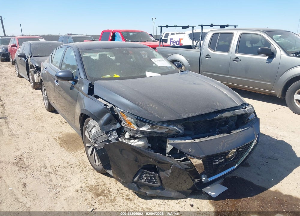2022 NISSAN ALTIMA SV FWD VIN: 1N4BL4DV1NN356857
