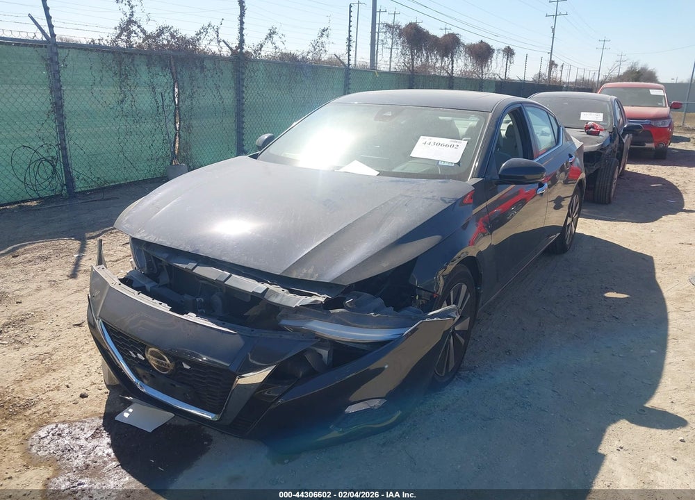 2022 NISSAN ALTIMA SV FWD VIN: 1N4BL4DV1NN356857