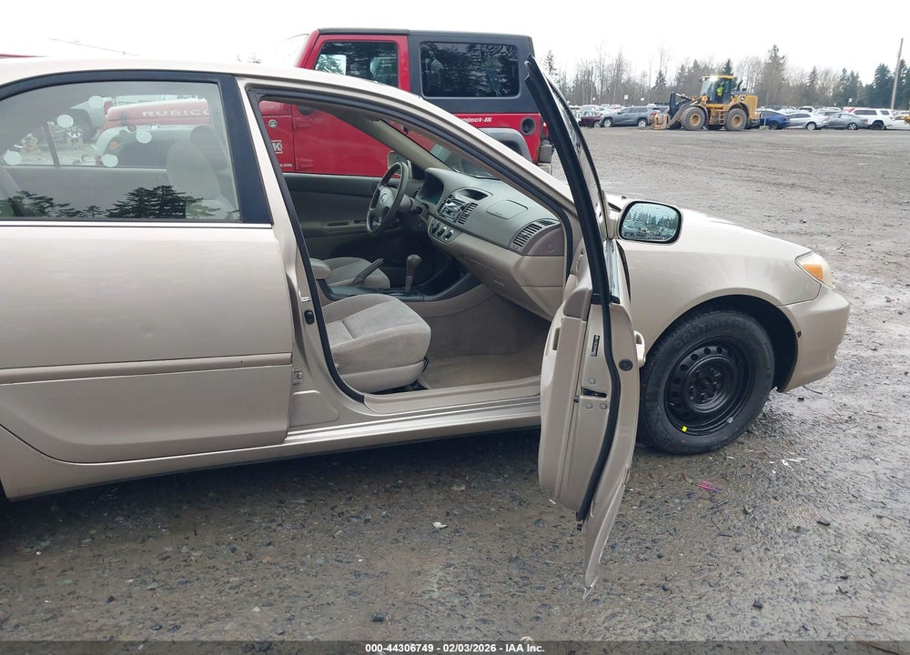 2004 TOYOTA CAMRY LE VIN: 4T1BE32K84U906837