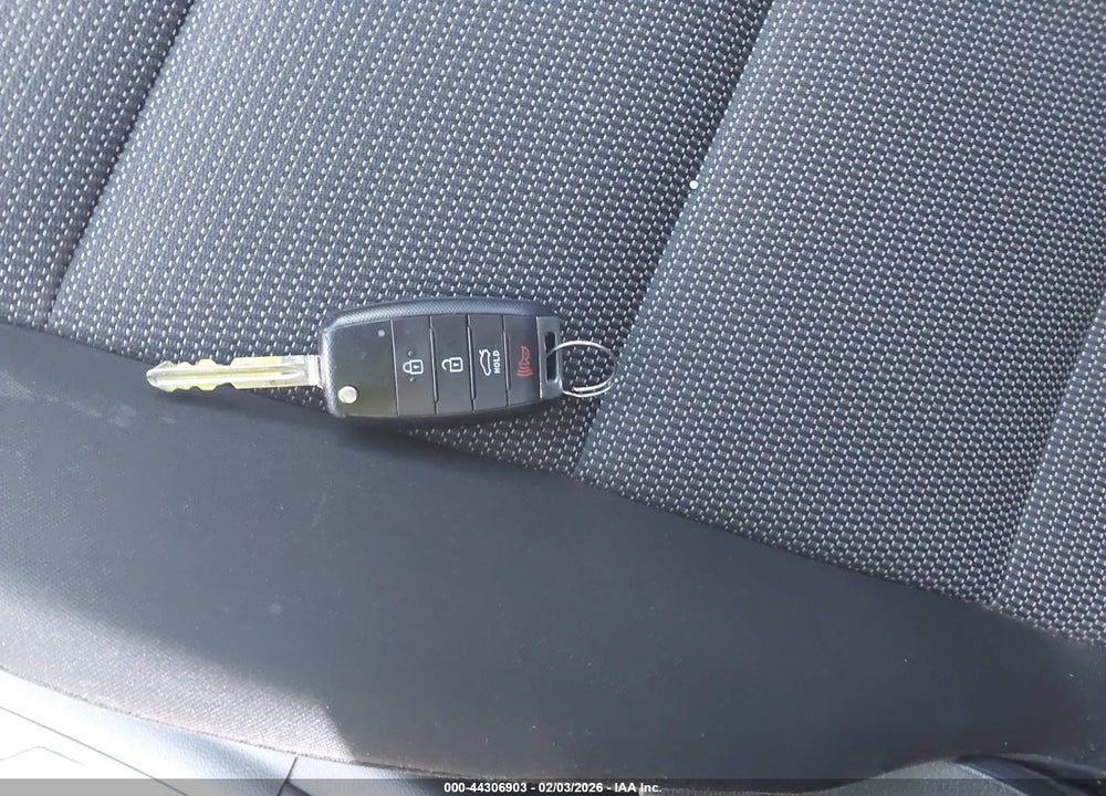 2017 KIA FORTE LX VIN: 3KPFK4A79HE072423