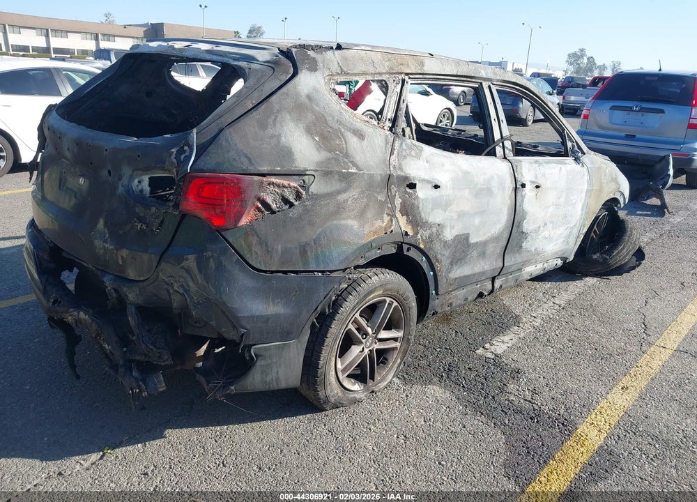 2018 HYUNDAI SANTA FE SPORT 2.4L VIN: 5XYZU3LB5JG523102