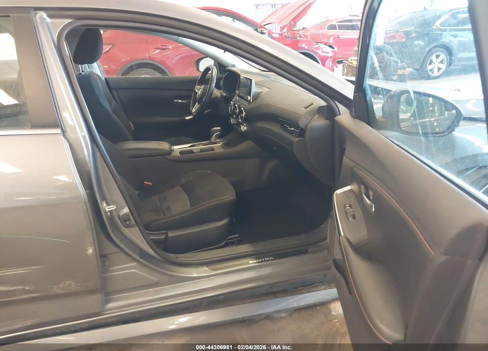 2022 NISSAN SENTRA SR XTRONIC CVT VIN: 3N1AB8DV0NY267660