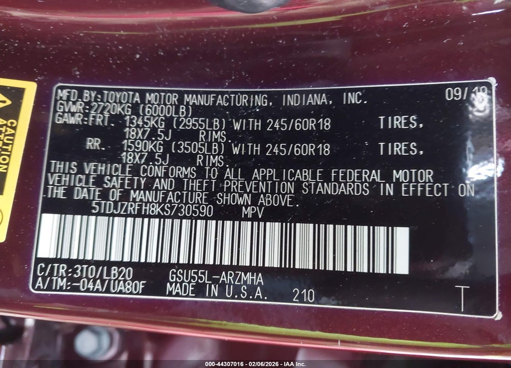 2019 TOYOTA HIGHLANDER XLE VIN: 5TDJZRFH8KS730590