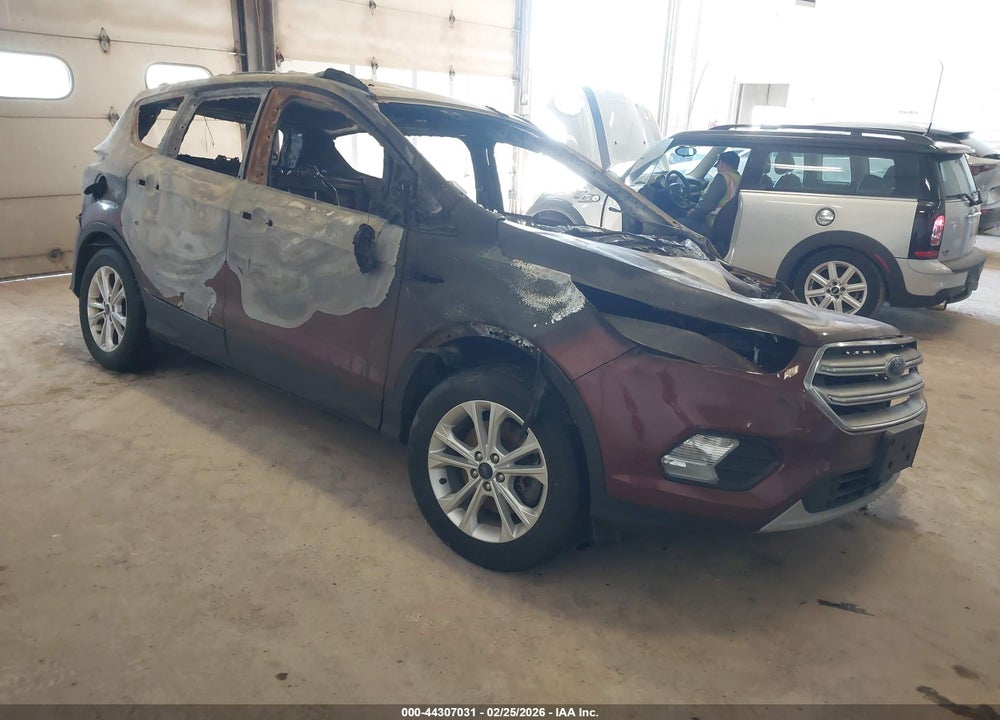 2018 FORD ESCAPE SE VIN: 1FMCU9GD5JUC35417