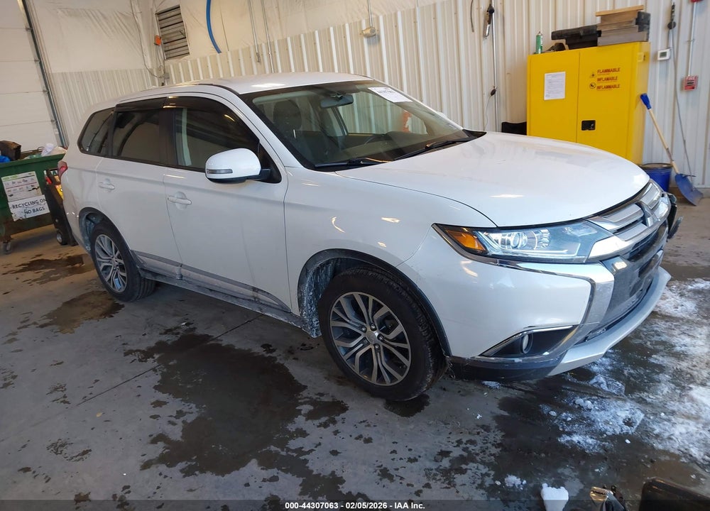 2017 MITSUBISHI OUTLANDER SE VIN: JA4AZ3A36HZ016175