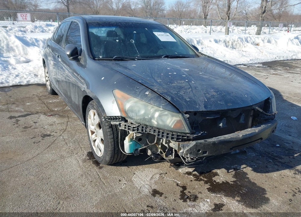 2010 HONDA ACCORD 2.4 EX-L VIN: 1HGCP2F86AA182835
